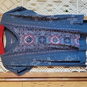 Macy's Style&Co. Lightweight Tshirt Top Size Small. Med. Blue